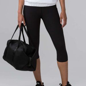 Lululemon Fast Track Duffel (Mesh)
